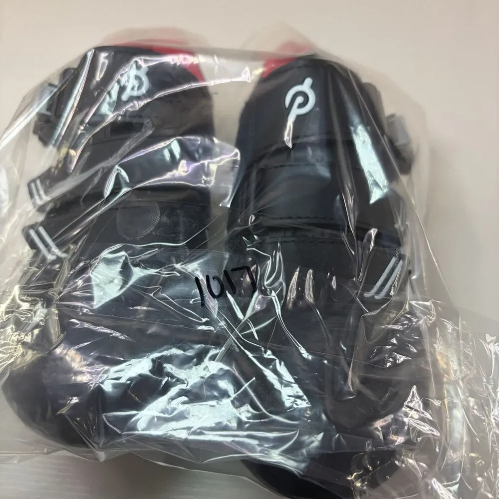 Peloton Cycling Shoes Women's Size US 6.5 /EU 37 Black Red 3 Bolt